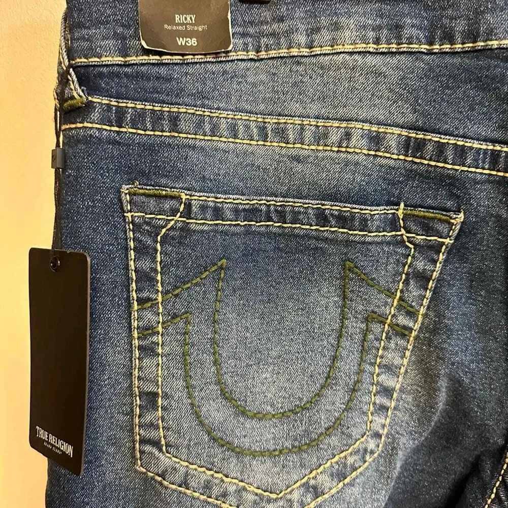 True Religion Ricky Big T Relaxed Straight Jean Size 36 Inseams 34 NWT $199